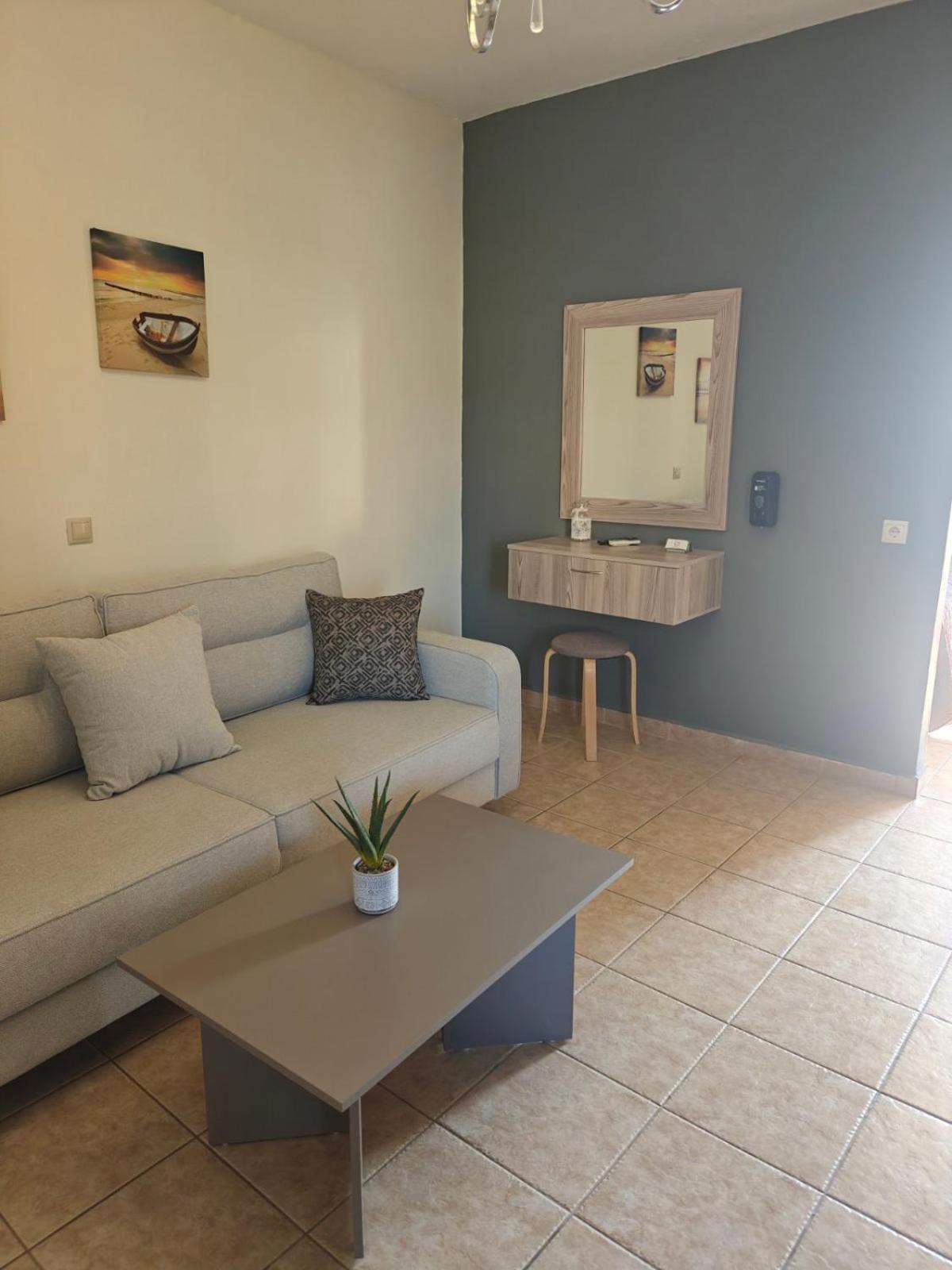 Helen'S Studios & Apartments Skala  Extérieur photo